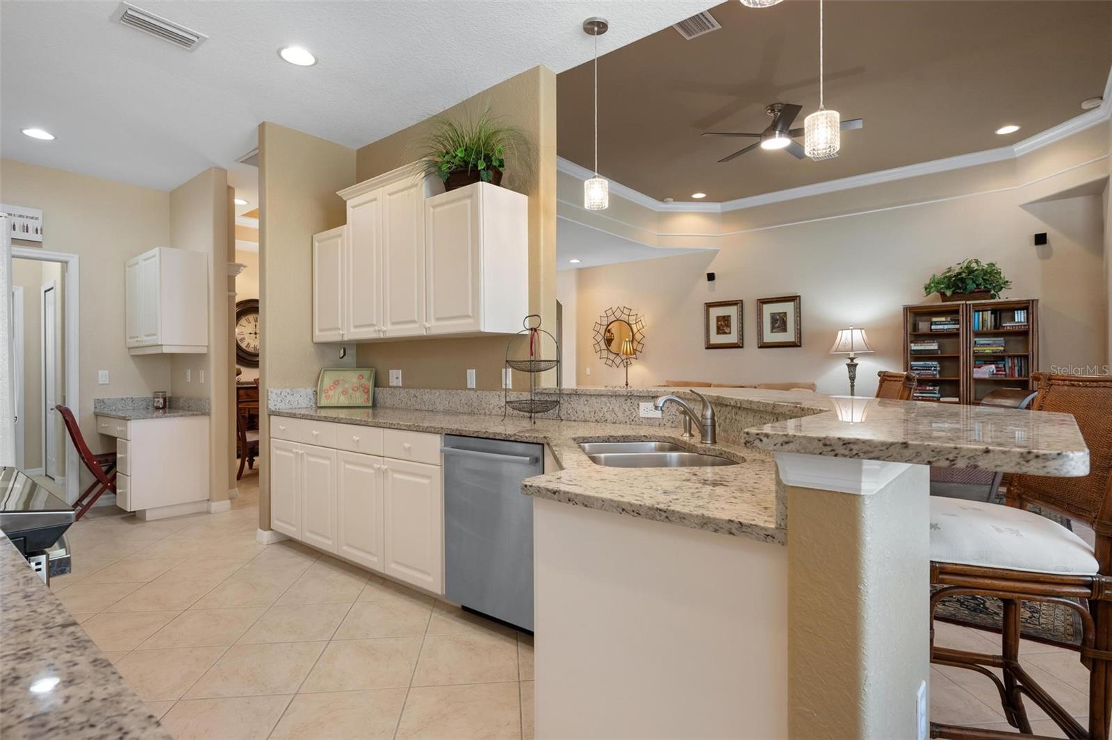 VENEZIA PARK SEC OF VENICE - Residential