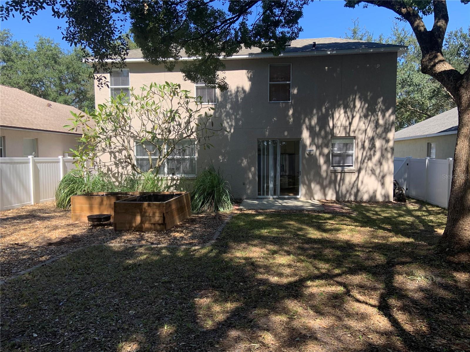 UNIVERSITY PINES - Residential Lease