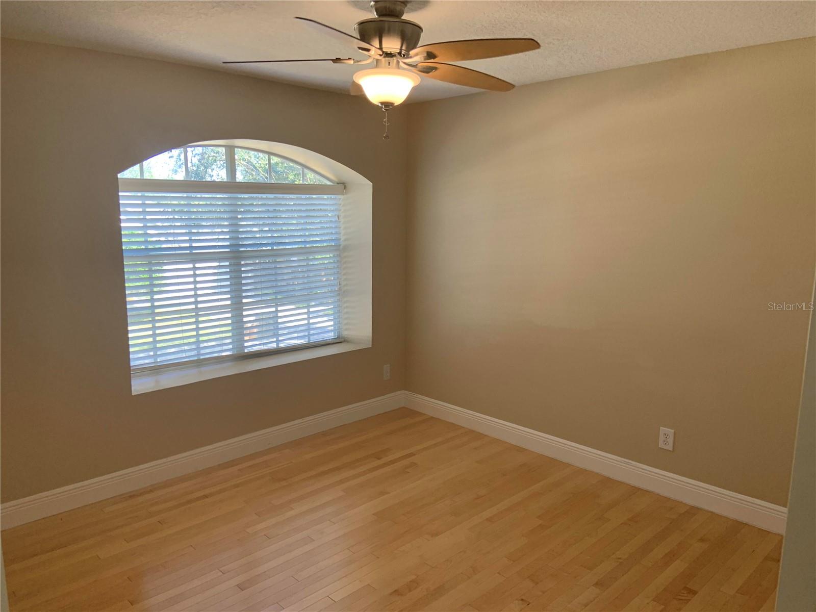 UNIVERSITY PINES - Residential Lease