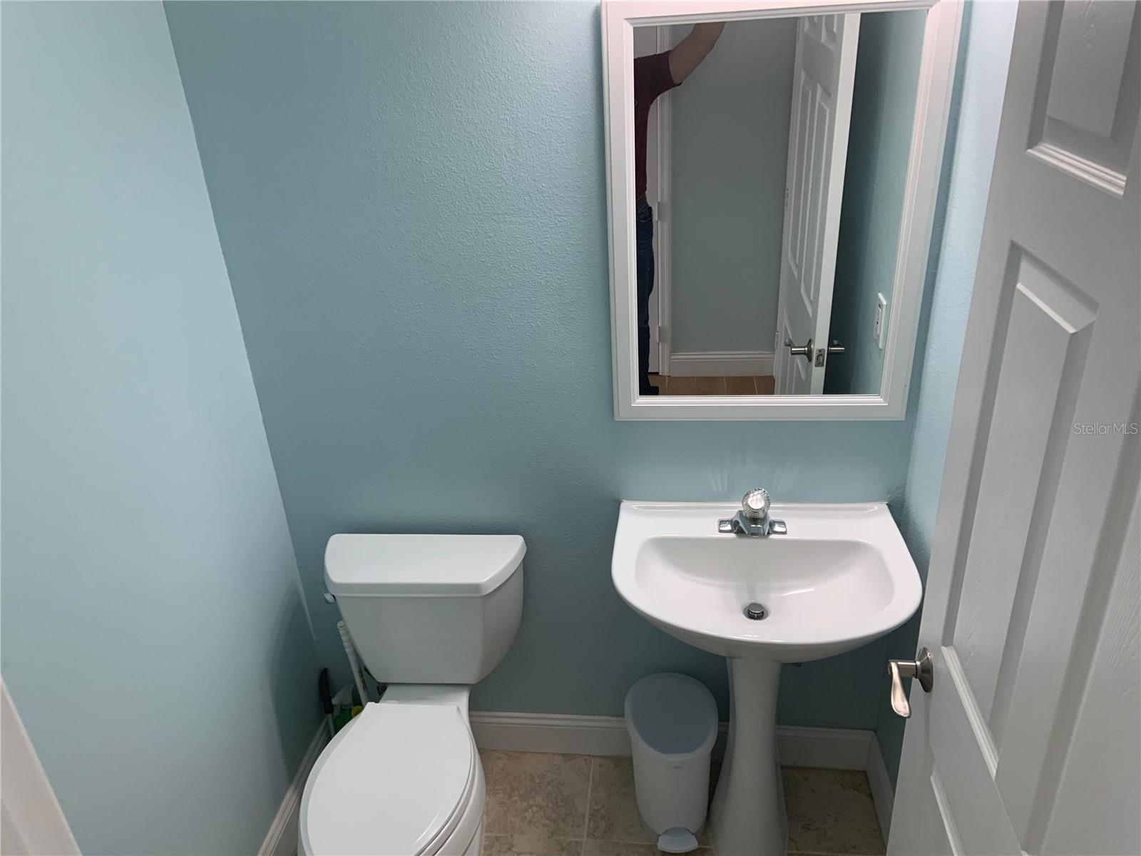 UNIVERSITY PINES - Residential Lease