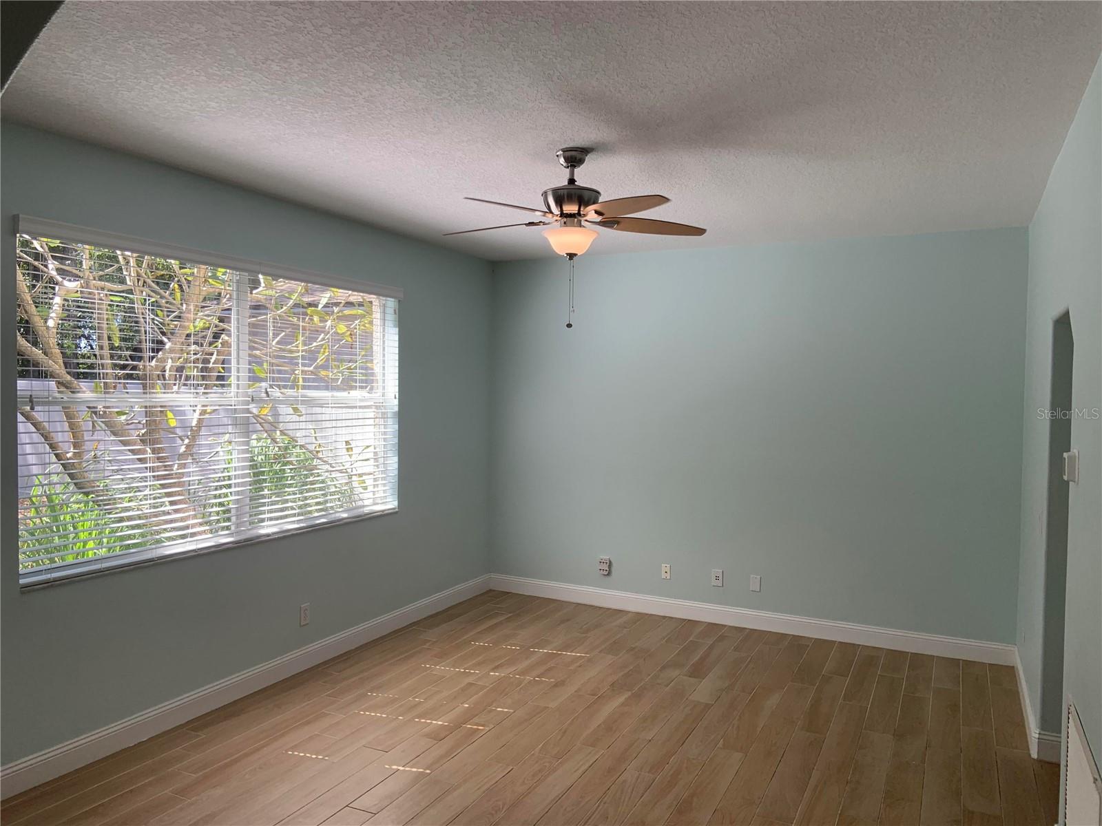 UNIVERSITY PINES - Residential Lease