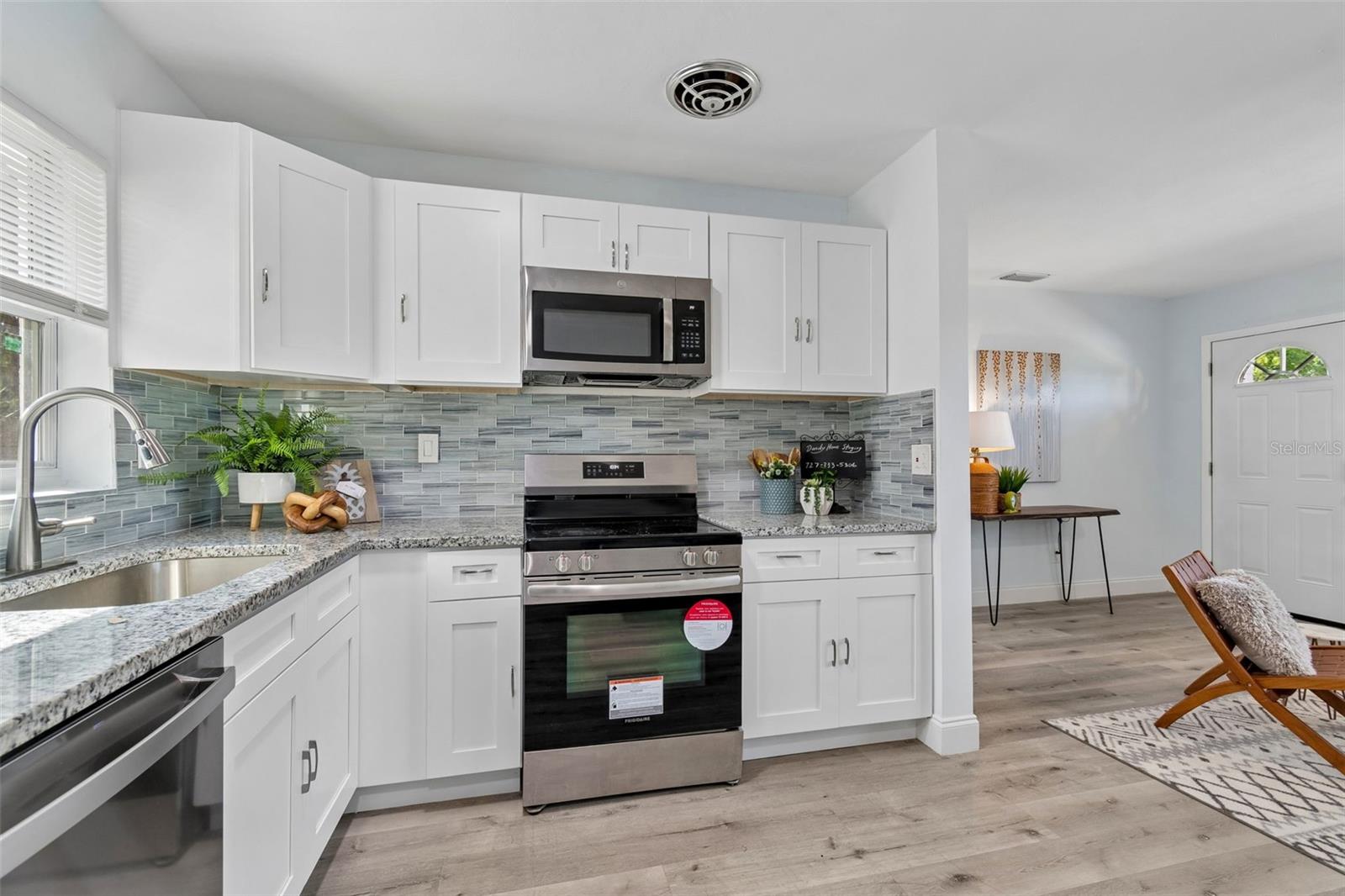 MEADOW LAWN 7TH ADD - Residential