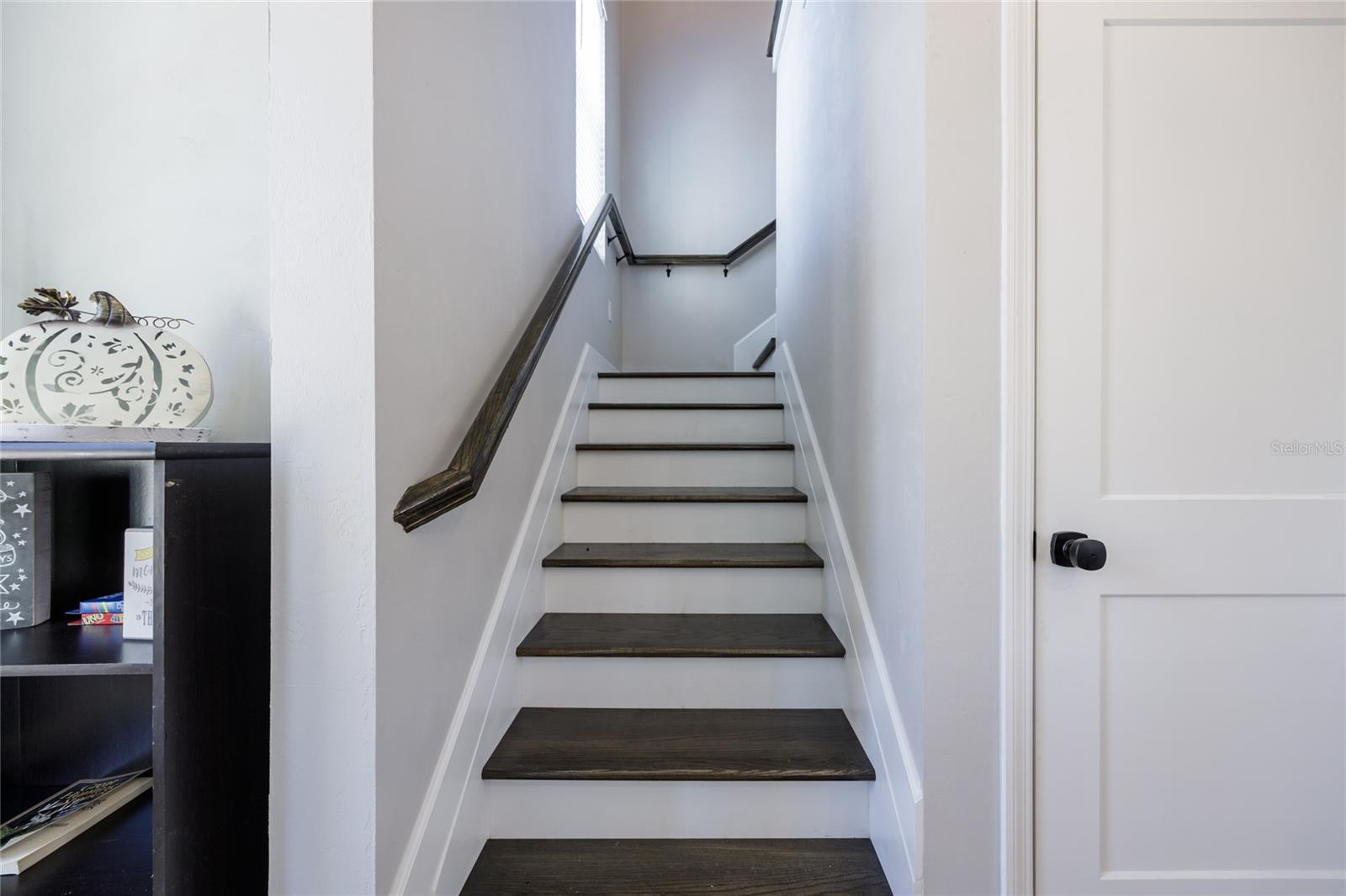 SHADY OAKS - Residential