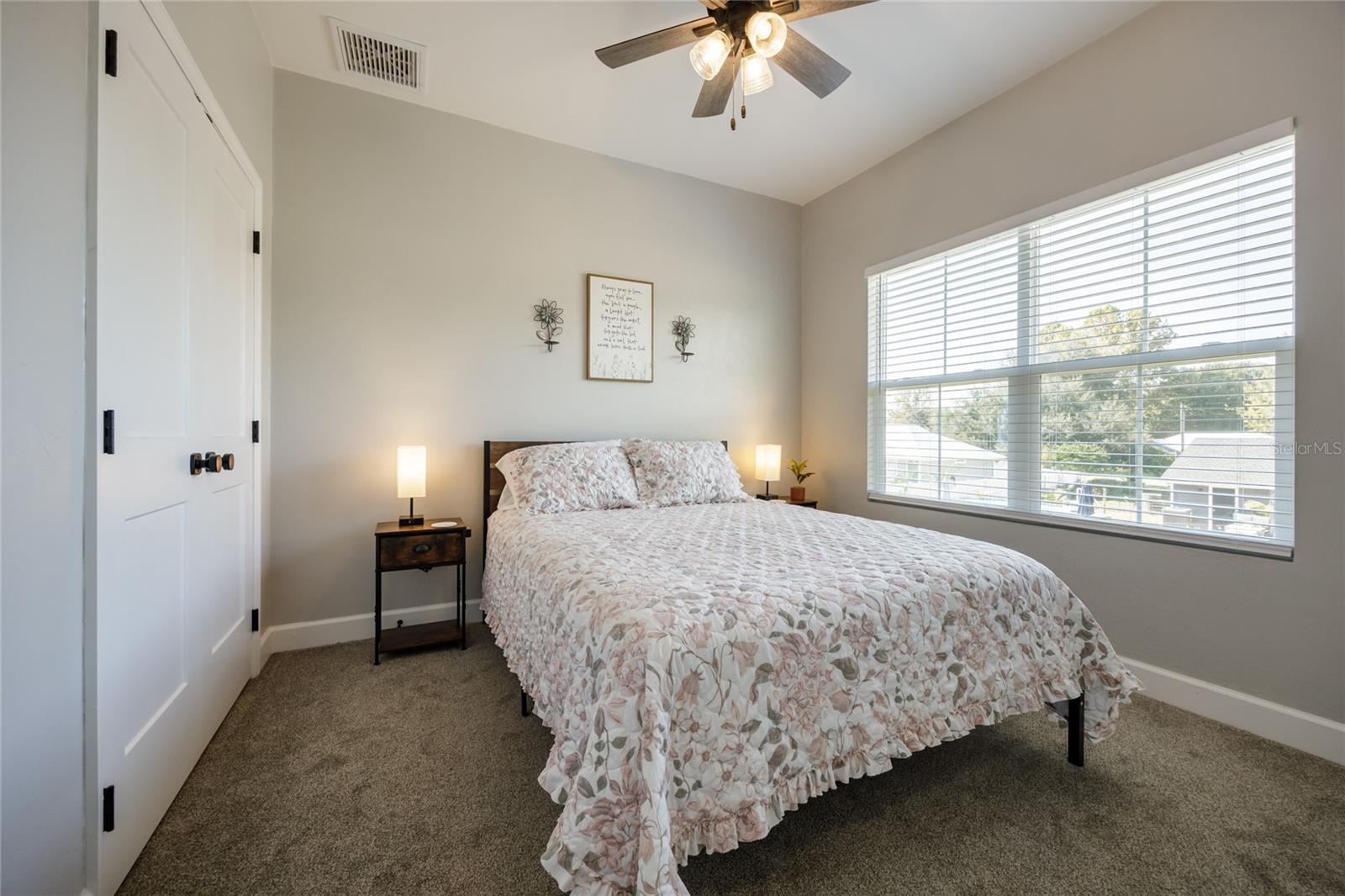 SHADY OAKS - Residential