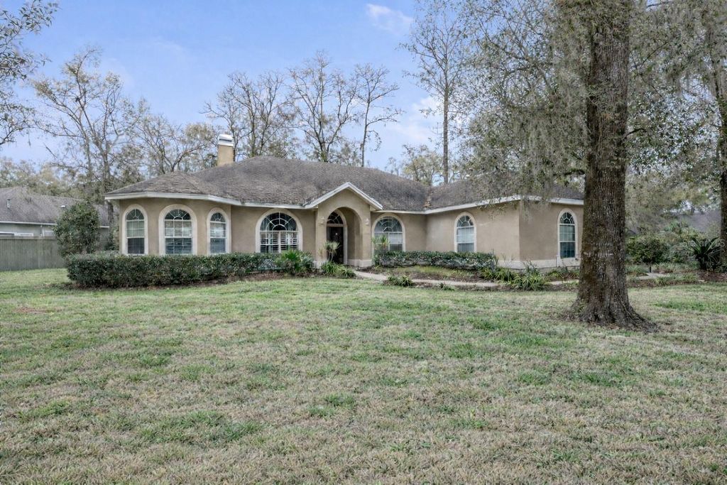 Photo of 9350 SW 46th Place, Gainesville, FL 32608 (MLS # GC537726)