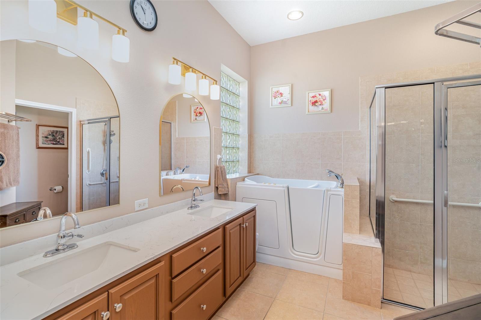 SUN CITY CENTER UNIT 270 - Residential