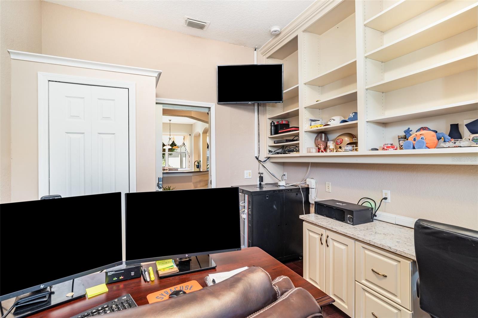 SUN CITY CENTER UNIT 270 - Residential