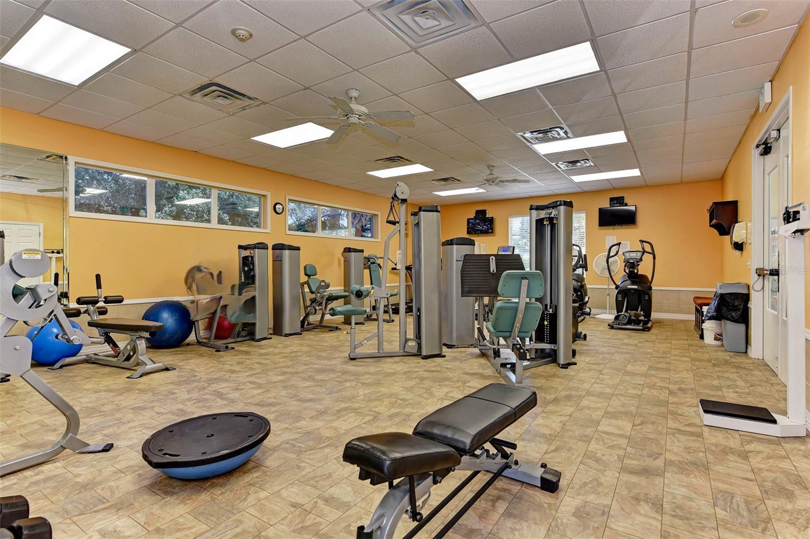 PALMA SOLA TRACE - Residential Lease
