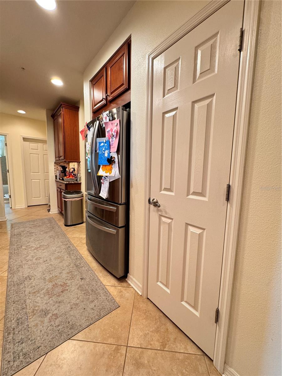 PALMA SOLA TRACE - Residential Lease