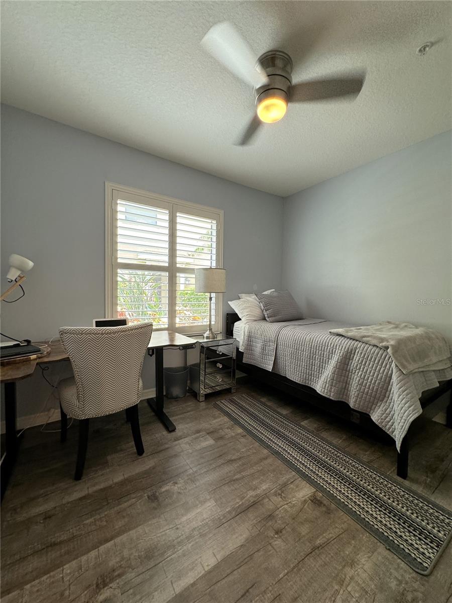PALMA SOLA TRACE - Residential Lease
