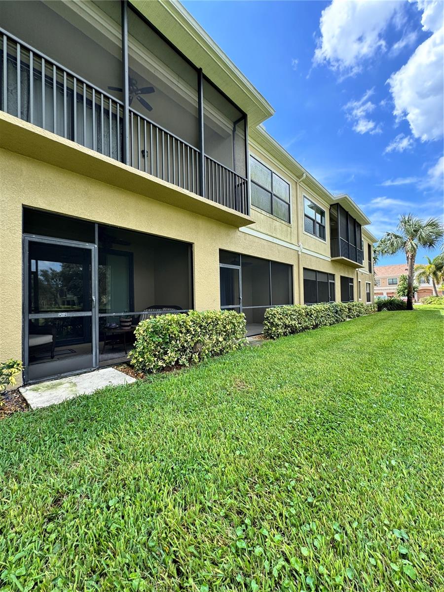 PALMA SOLA TRACE - Residential Lease