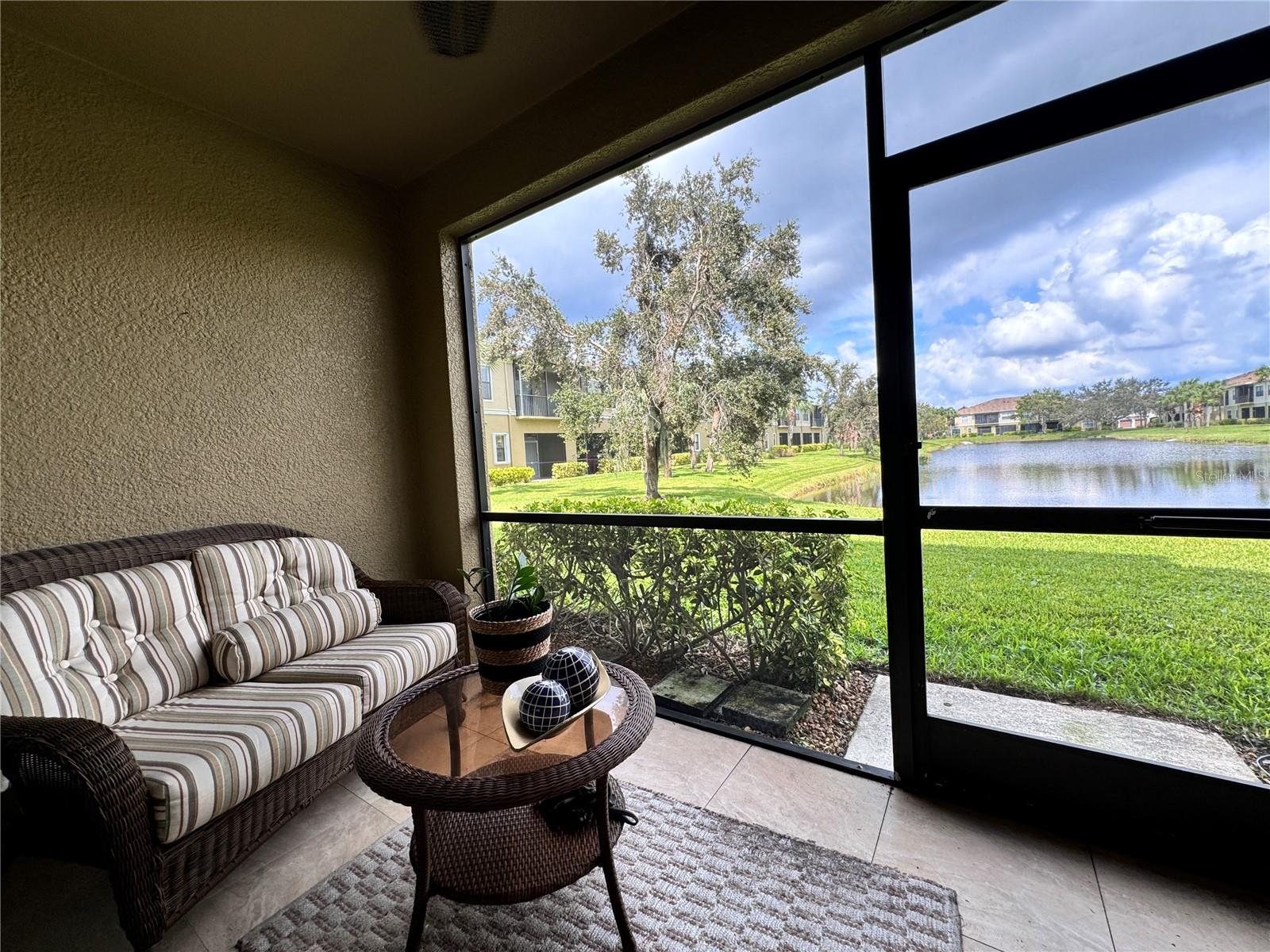 PALMA SOLA TRACE - Residential Lease