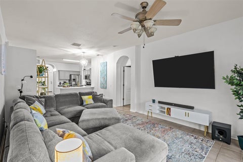 22633 Marsh Wren Drive, Land O Lakes, FL 34639