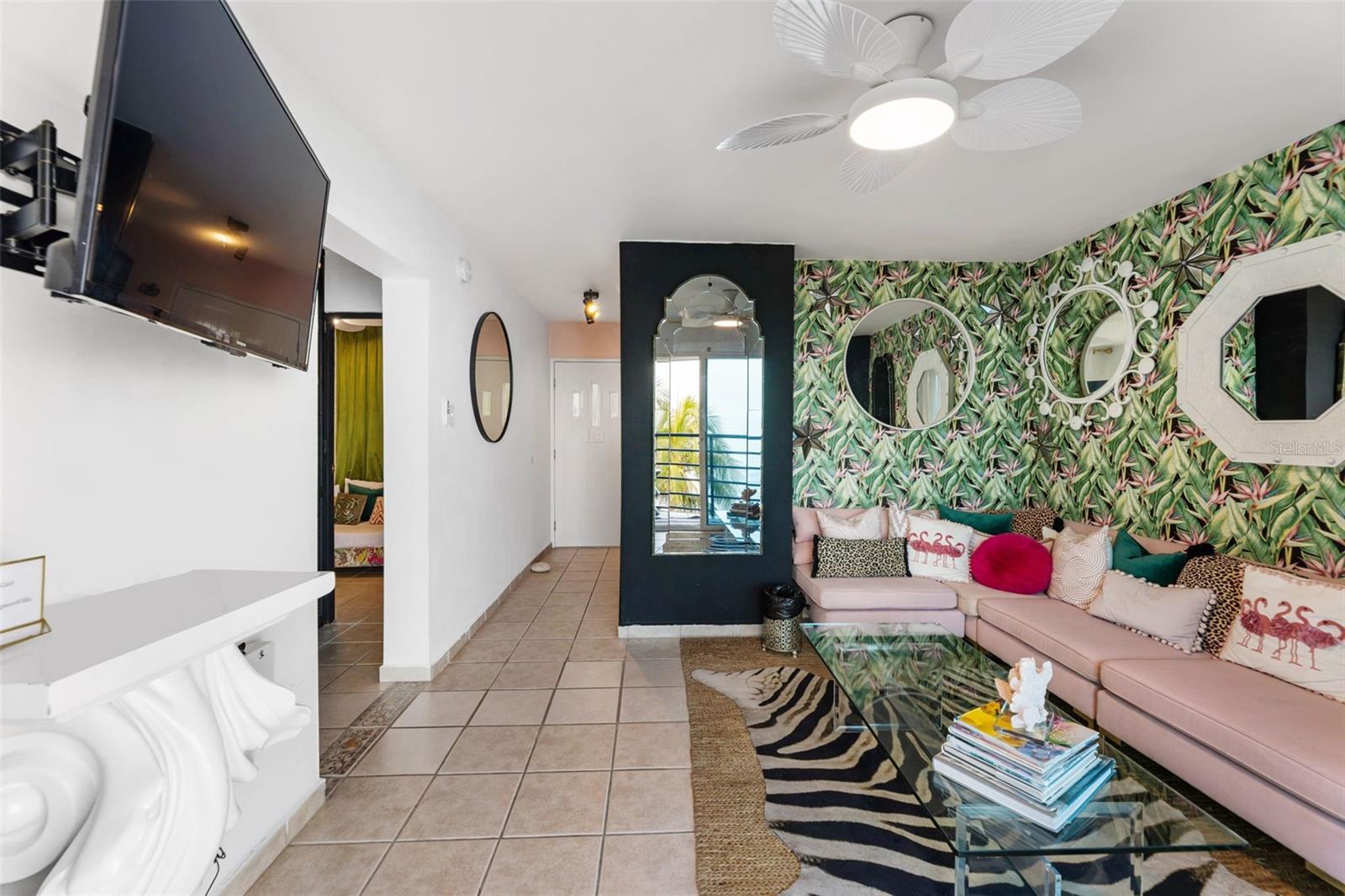 BARRIO CARRIZAL - Residential