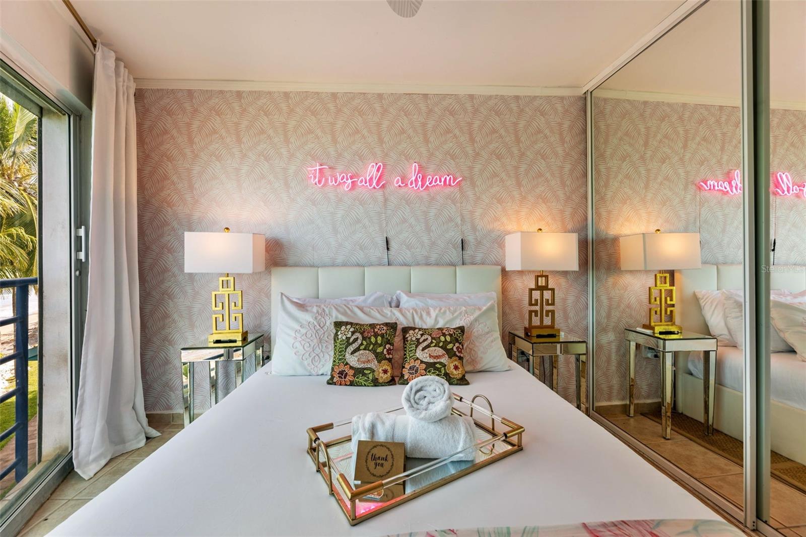 BARRIO CARRIZAL - Residential