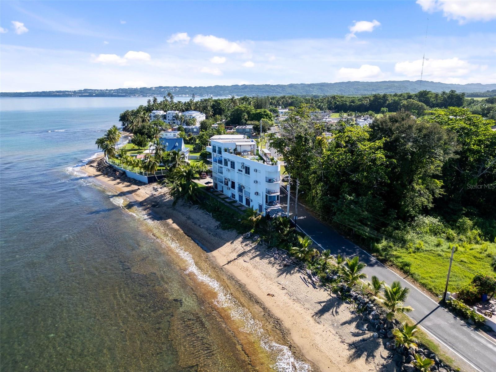 BARRIO CARRIZAL - Residential
