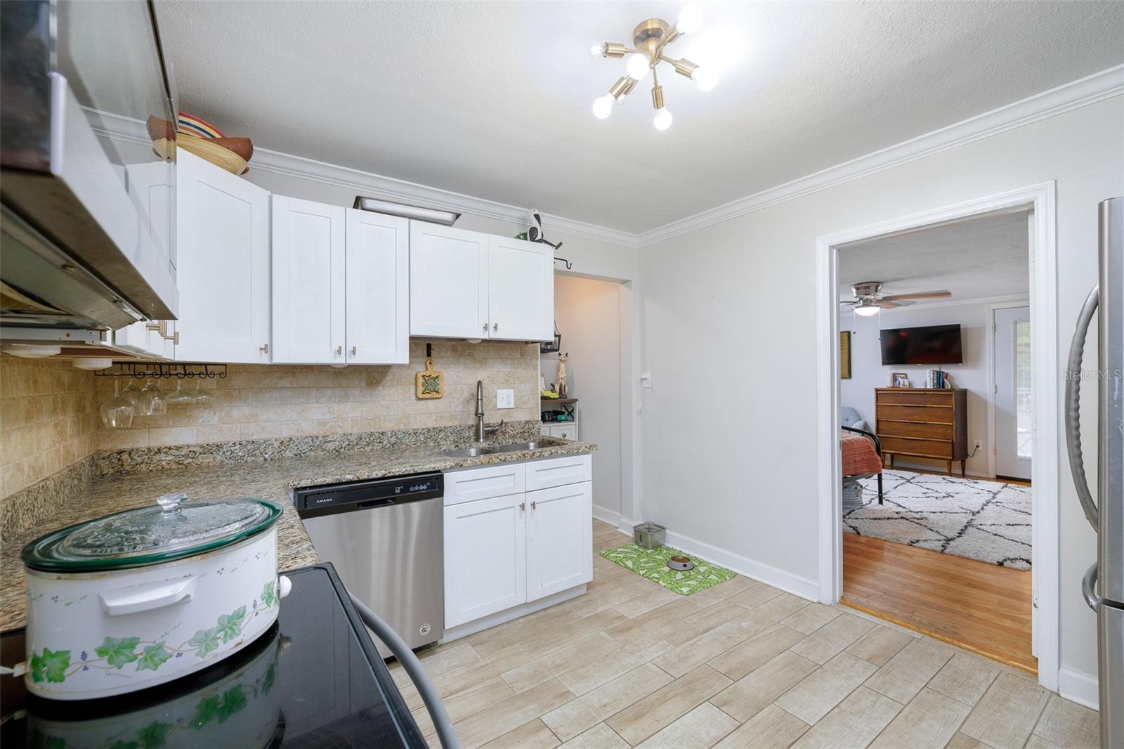 MANOR HEIGHTS WEST - Residential