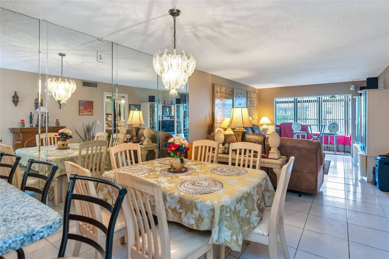 PINEWOOD VILLAGE V - Residential