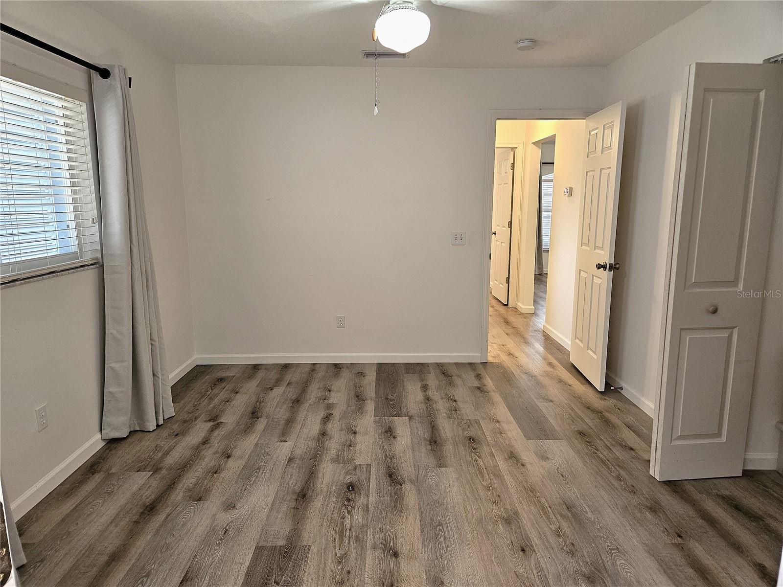 SOUTH VENICE - Residential Lease