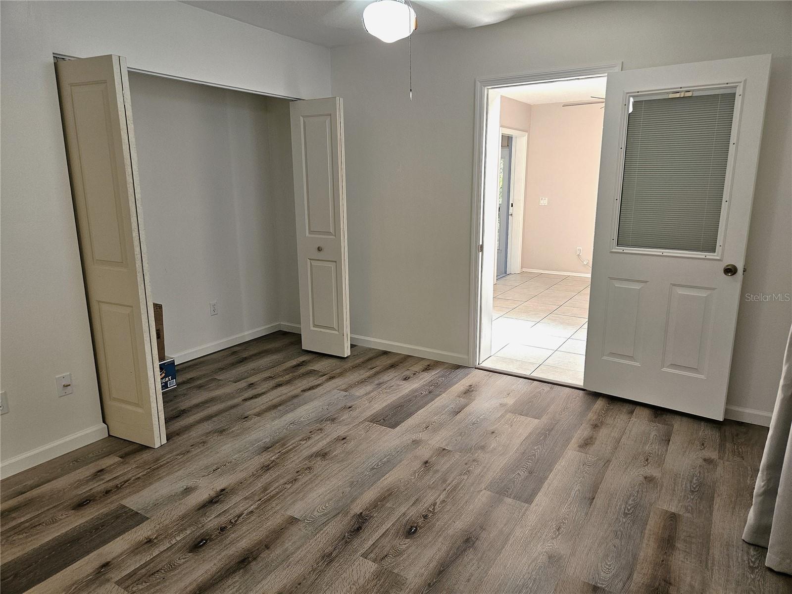 SOUTH VENICE - Residential Lease