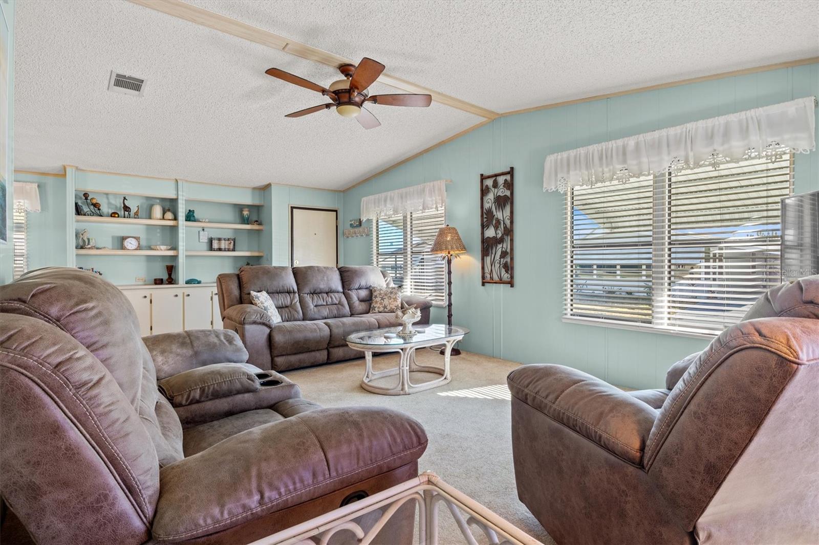 LAKE N GOLF ESTATES - Residential