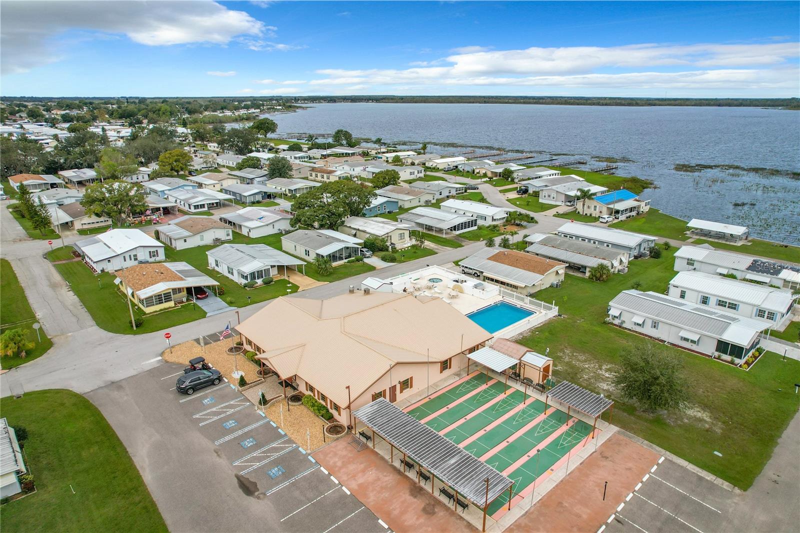 LAKE N GOLF ESTATES - Residential