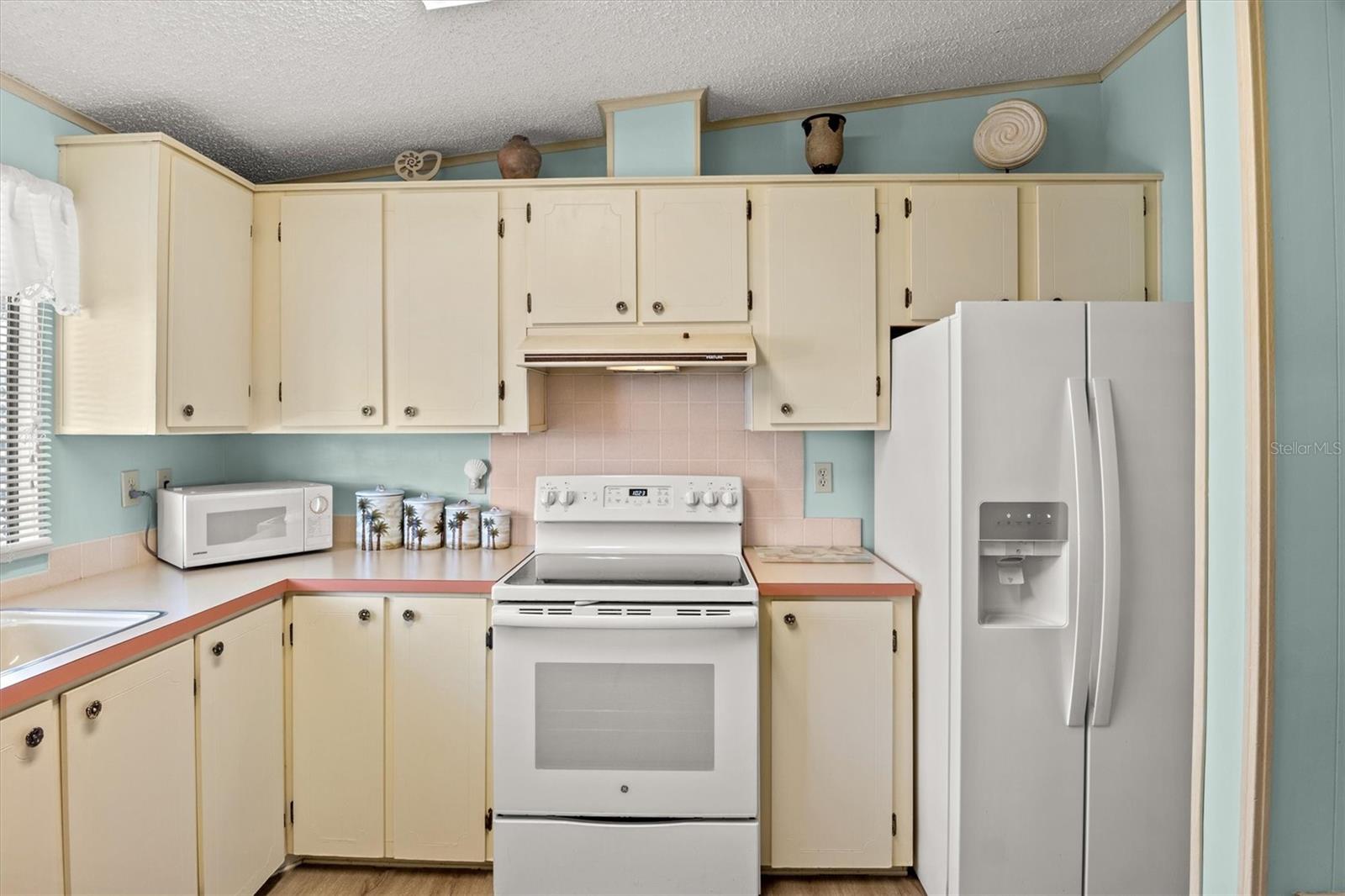 LAKE N GOLF ESTATES - Residential