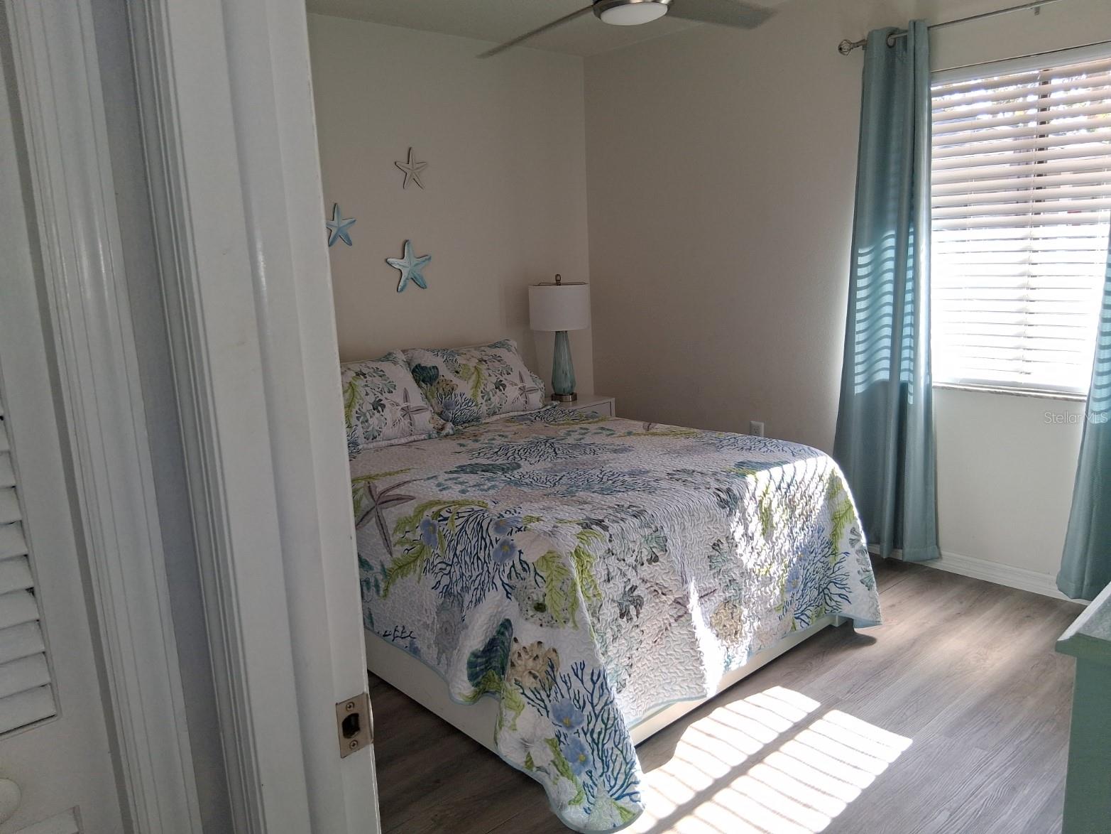 COUNTRY OAKS CONDO 01 - Residential Lease