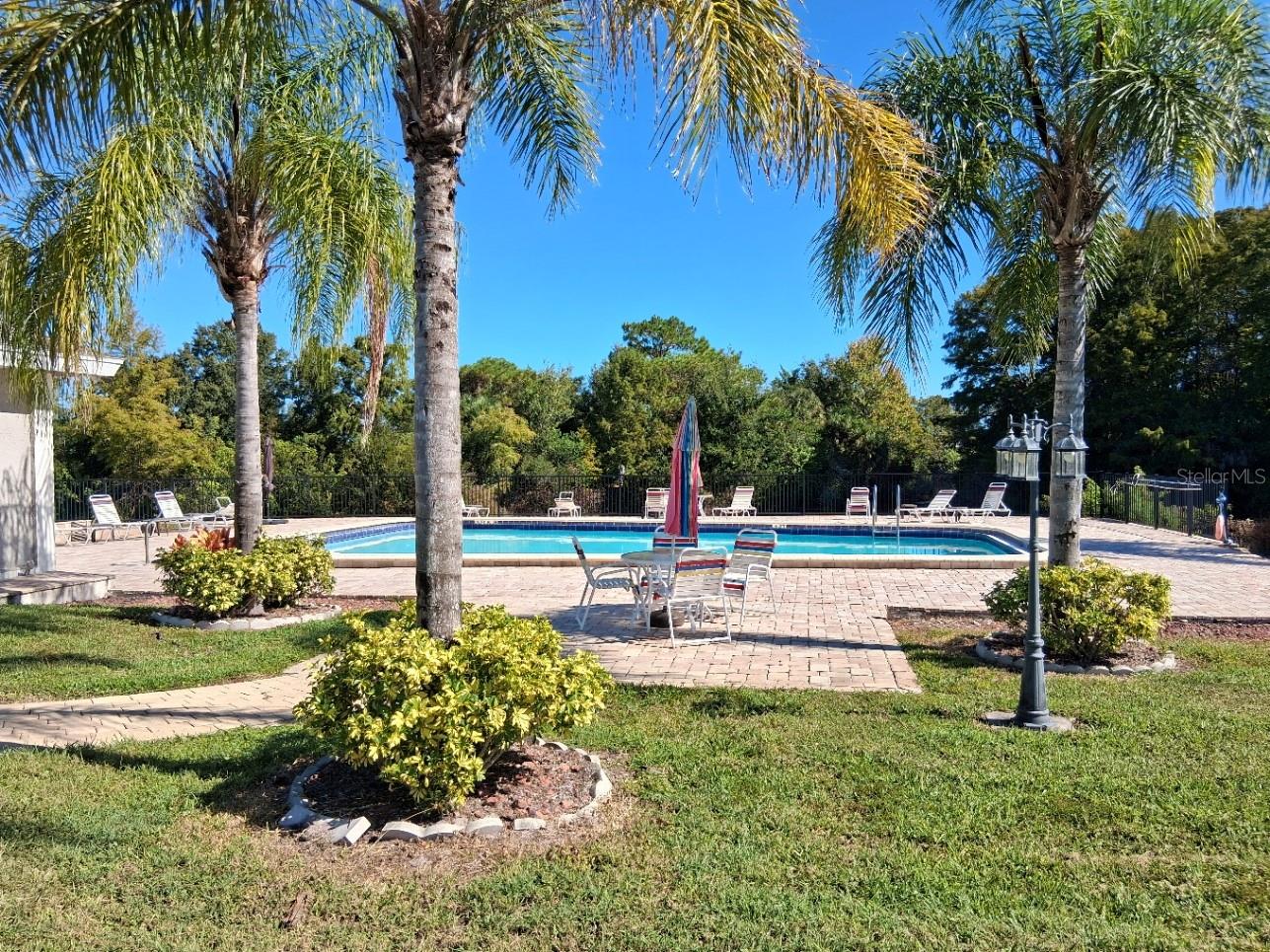 COUNTRY OAKS CONDO 01 - Residential Lease