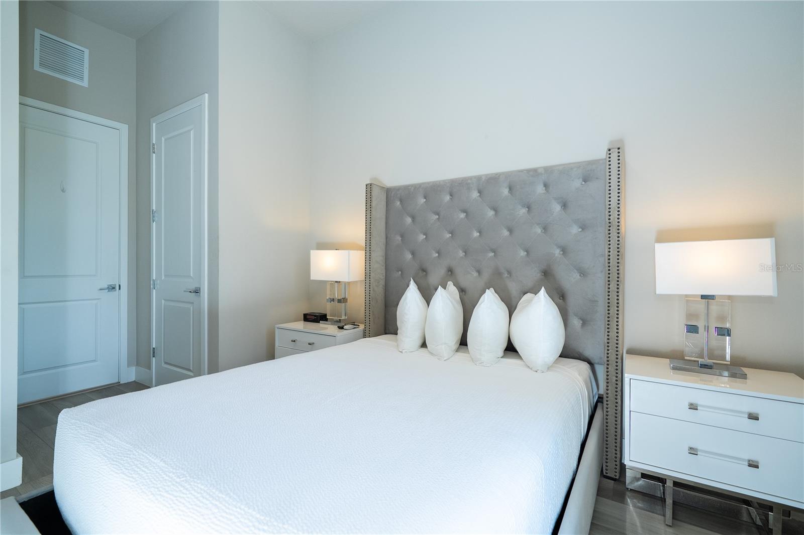 SPECTRUM AT REUNION CONDO PH 13 - Residential