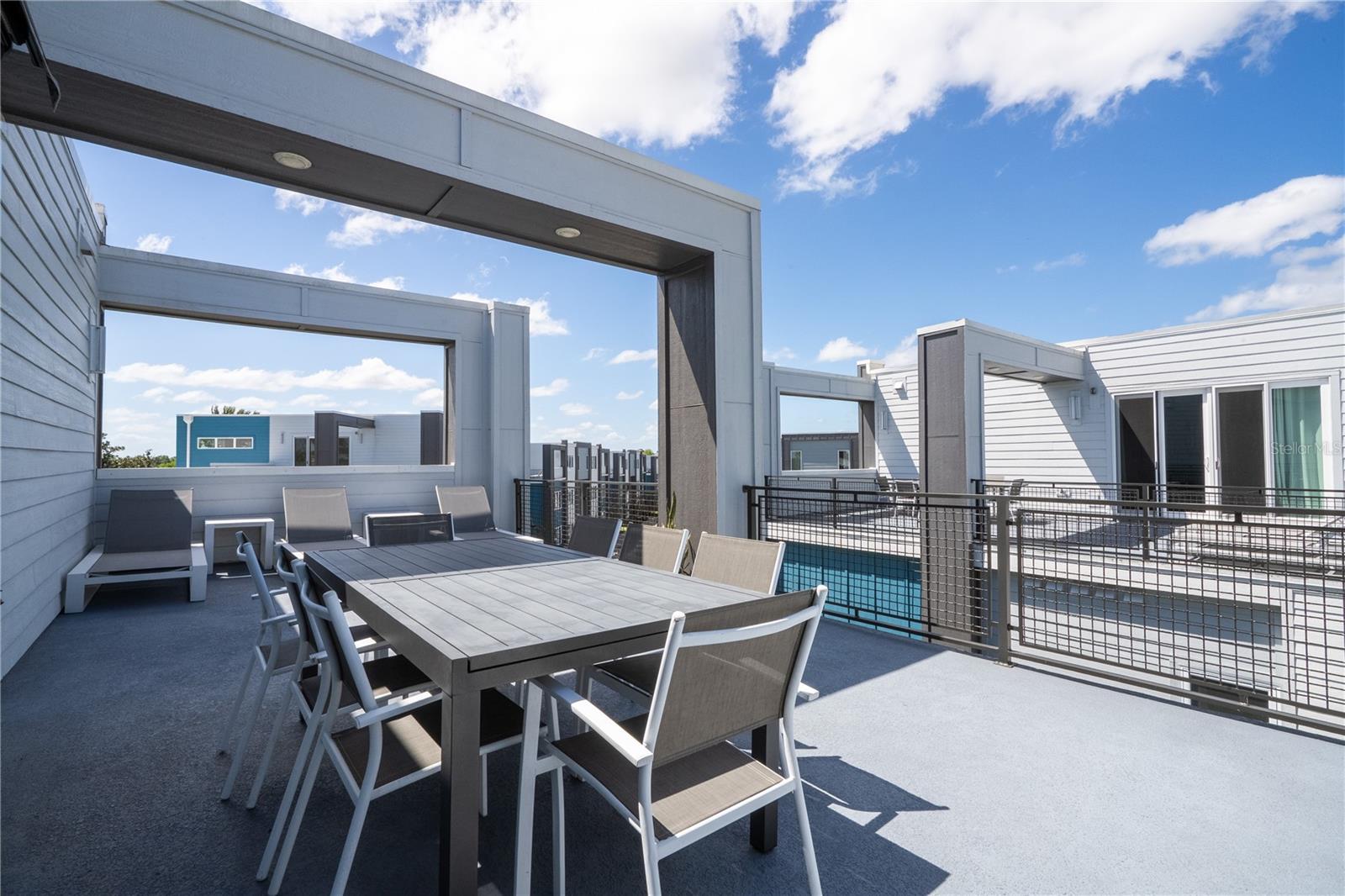SPECTRUM AT REUNION CONDO PH 13 - Residential