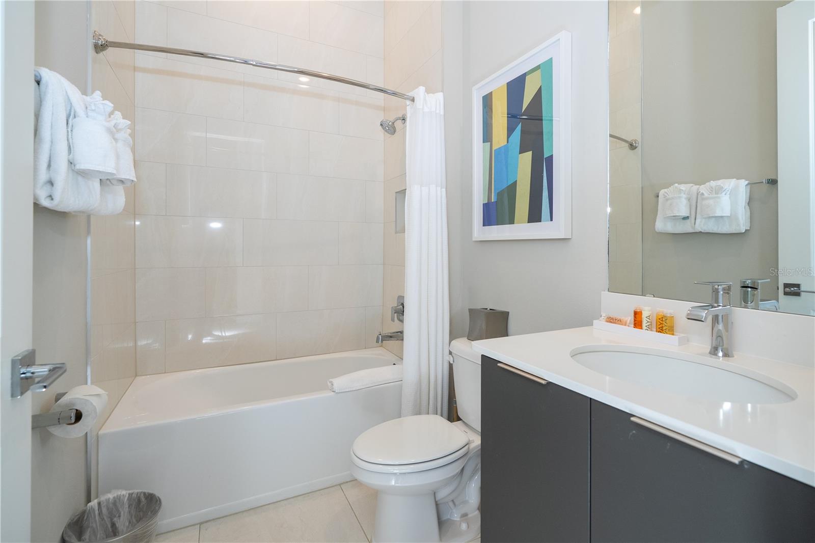 SPECTRUM AT REUNION CONDO PH 13 - Residential