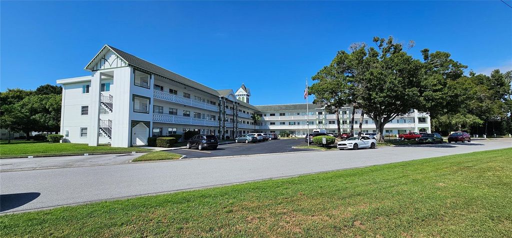 Photo of 2468 Florentine Way #26, Clearwater, FL 33763 (MLS # TB8385773)