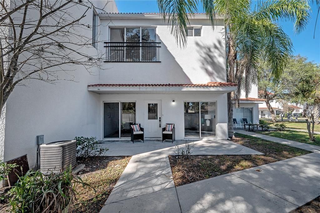 Photo of 9417 Citrus Glen Place #9417, Tampa, FL 33618 (MLS # TB8503254)