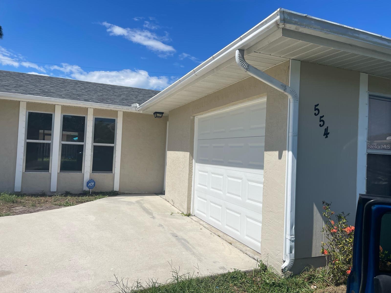 554 NW TWYLITE TERRACE