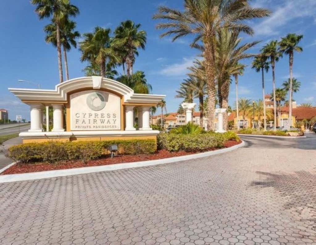 Photo of 5479 Vineland Road #9213, Orlando, FL 32811 (MLS # O6435845)