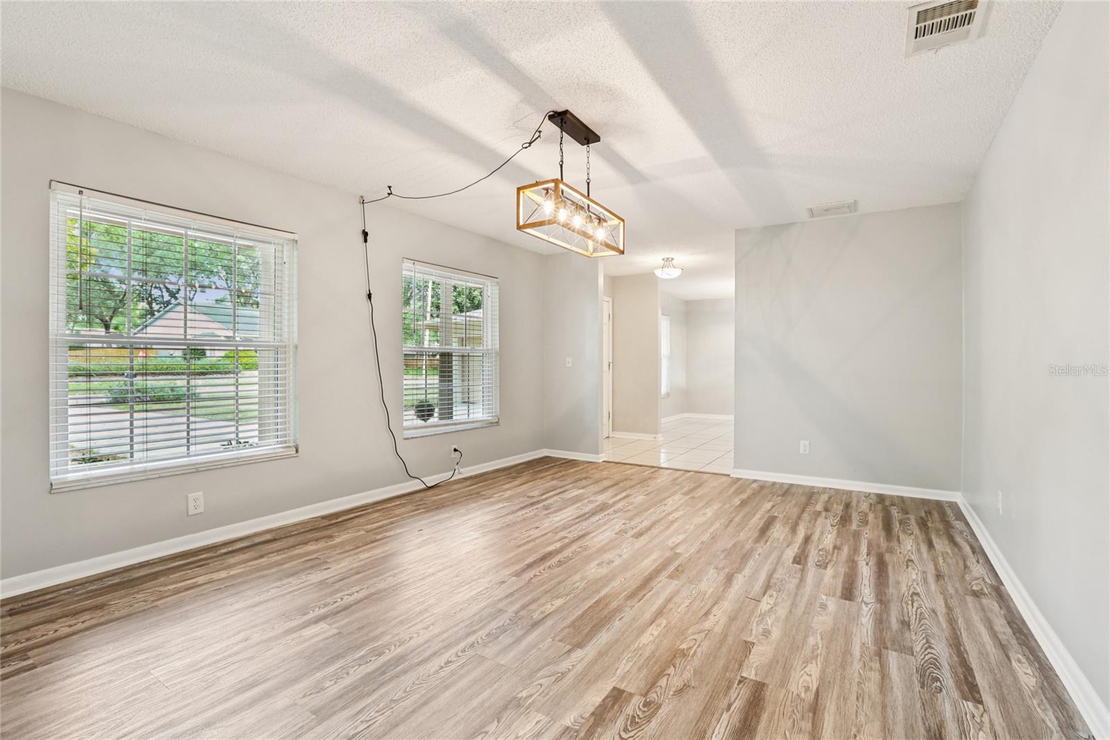 LAKE PADGETT ESTATES / TENNIS CLUB ESTATES UNREC/ - Residential