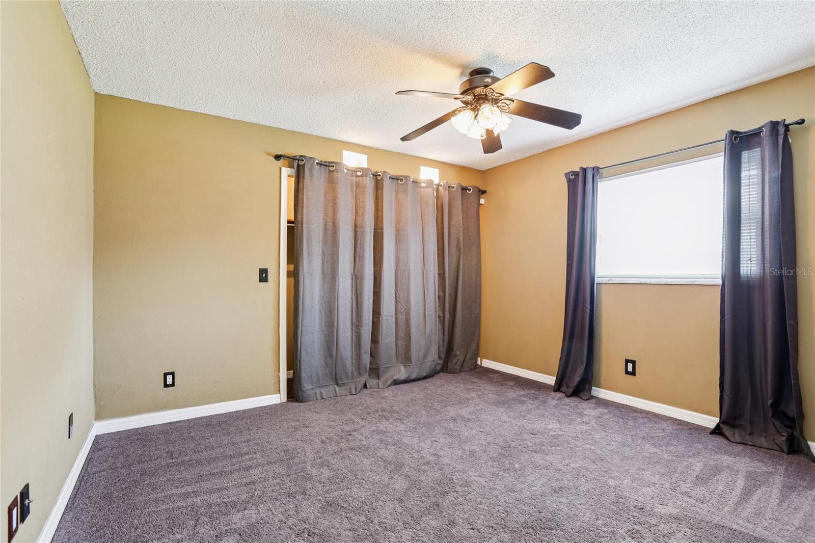 LAKE PADGETT ESTATES / TENNIS CLUB ESTATES UNREC/ - Residential