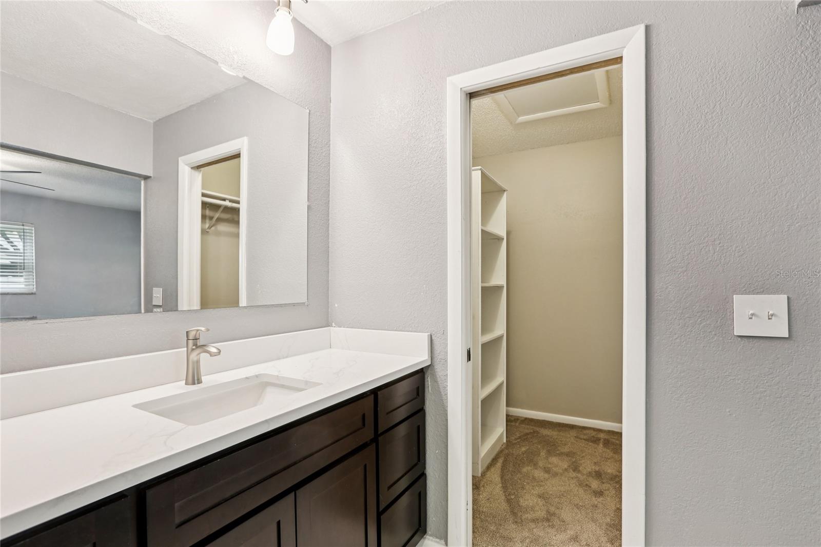 LAKE PADGETT ESTATES / TENNIS CLUB ESTATES UNREC/ - Residential