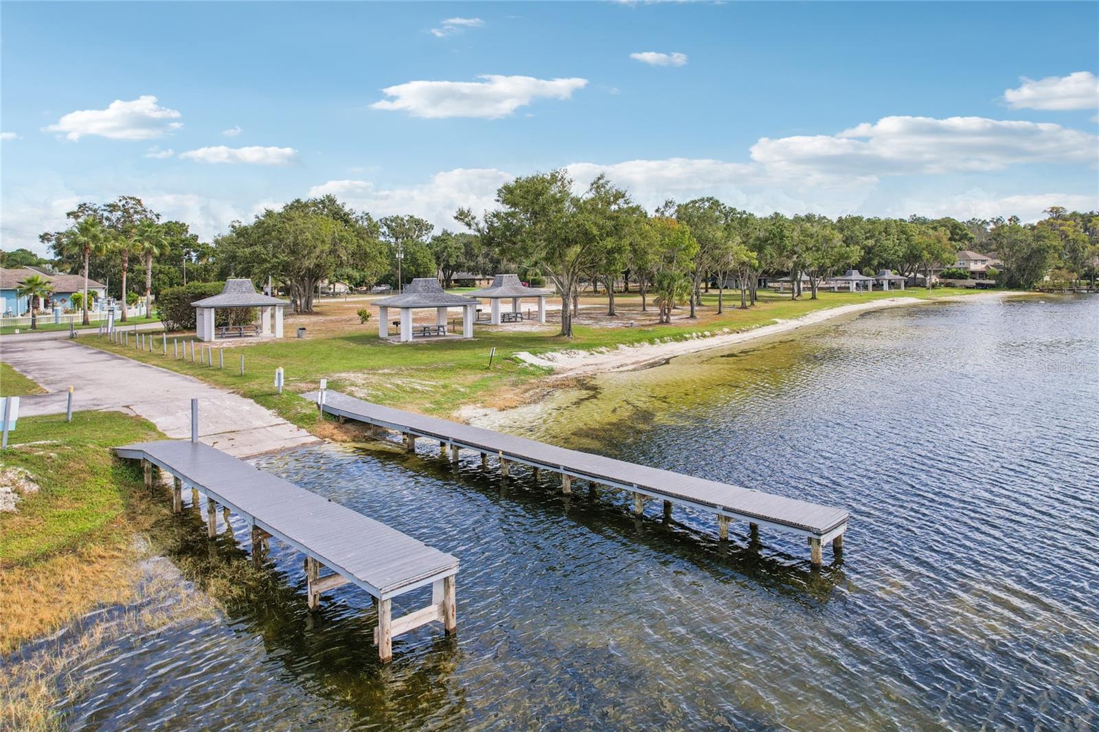 LAKE PADGETT ESTATES / TENNIS CLUB ESTATES UNREC/ - Residential