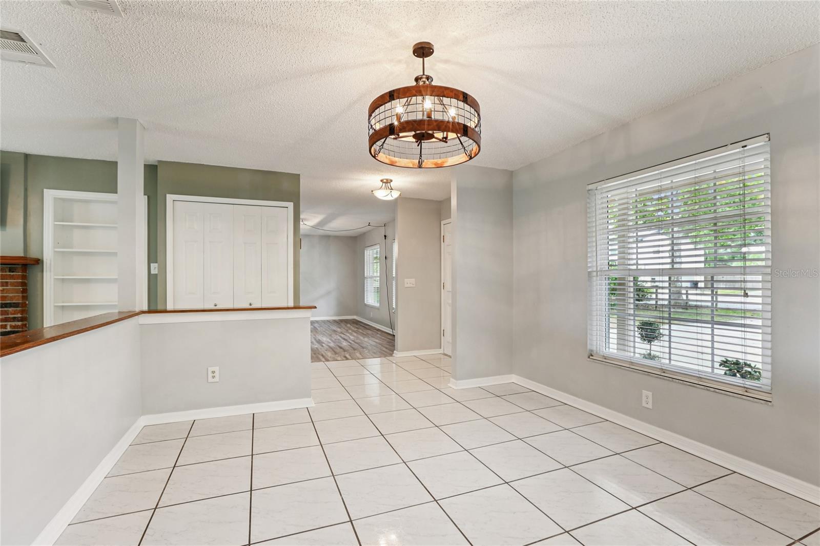 LAKE PADGETT ESTATES / TENNIS CLUB ESTATES UNREC/ - Residential