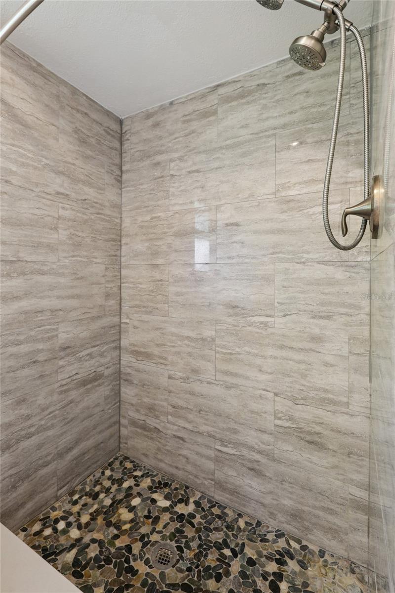 LAKE PADGETT ESTATES / TENNIS CLUB ESTATES UNREC/ - Residential