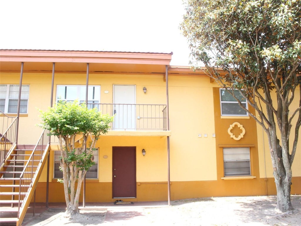 Photo of 794 Ridenhour Circle #794, Orlando, FL 32809 (MLS # O6437621)
