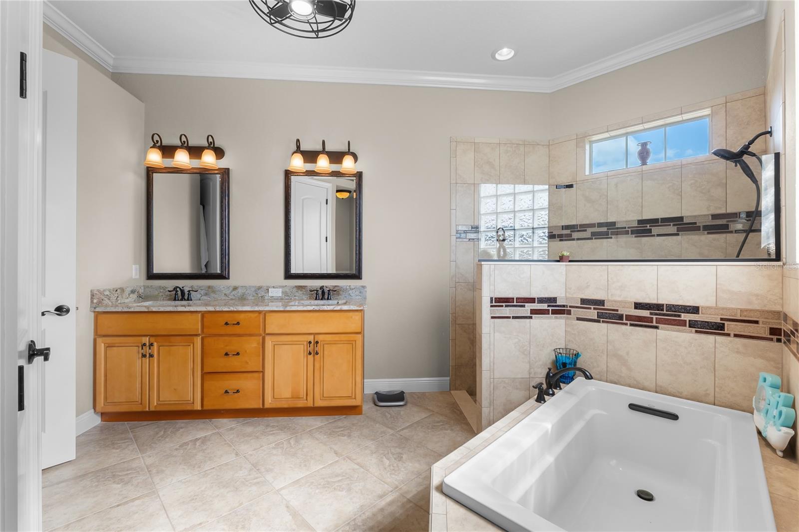 MT OLIVE SHORES NORTH ADD 04 - Residential