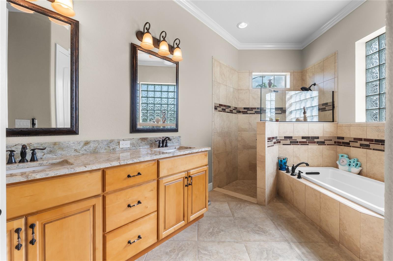 MT OLIVE SHORES NORTH ADD 04 - Residential