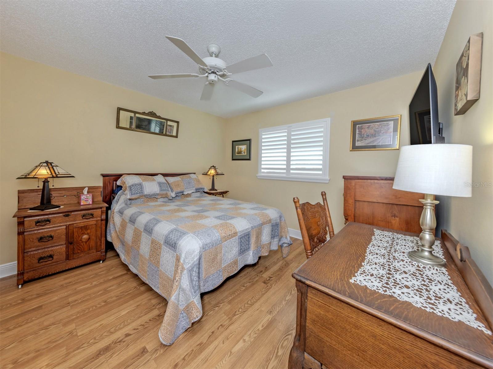 CIRCLE WOODS OF VENICE 1 - Residential