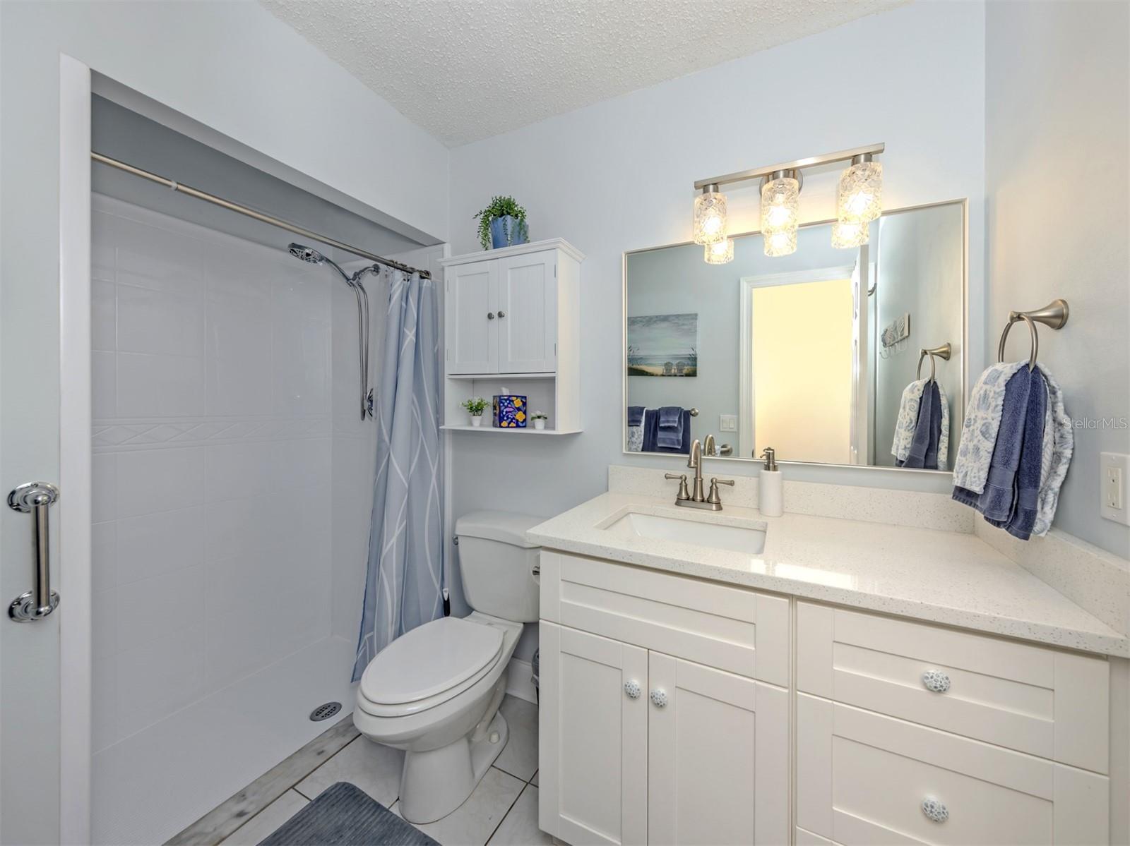 CIRCLE WOODS OF VENICE 1 - Residential