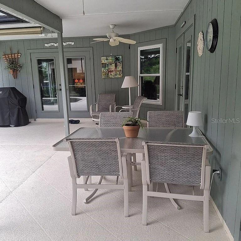 CRYSTAL LAKES - Residential