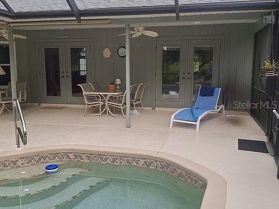 CRYSTAL LAKES - Residential