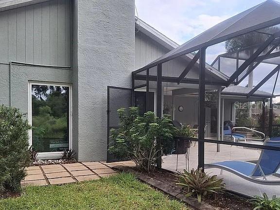 CRYSTAL LAKES - Residential